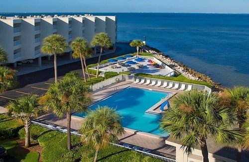 Rocky Point Apartment | Dreamy Waterfront Escape! Relaxing Bay View Accommodation w/Balcony | Pool