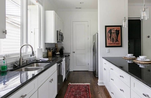 East Nashville House | East Nash Walk to Eateries & Bars