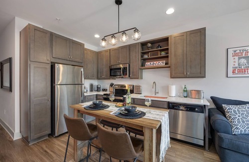 Nashville Condo | East Nashville King Bed Condo Near Opry & Broadway