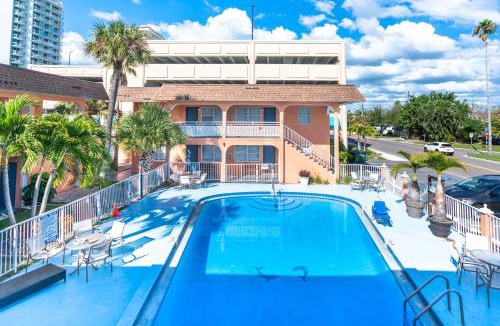Clearwater Beach Hotel | Echo Sails Motel