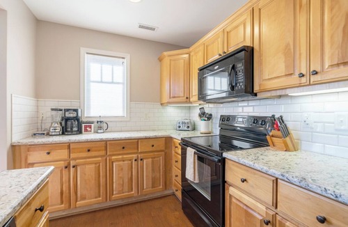 Foscoe Condo | Echota Wintergreens 1732-Mtn Condo, Gated Resort, Indoor/Outdoor Pools & Hot Tub