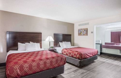 Cameron Hotel | Econo Lodge Cameron