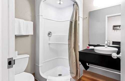 Idaho Falls Hotel | Econo Lodge
