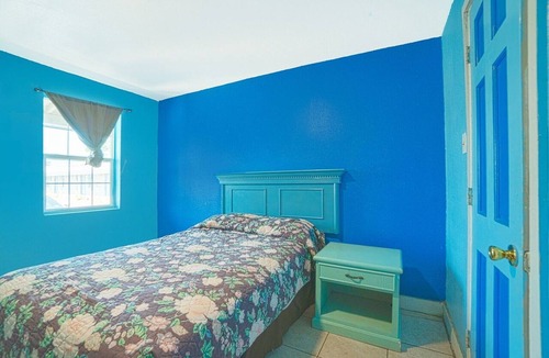 Flour Bluff Hotel | Economy Full Bed|Smk
