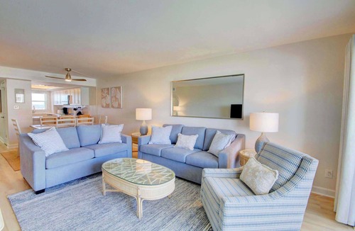 Fort Walton Beach Condo | El Matador 452 - FREE TICKETS! Your stay includes free tickets to many area attractions!