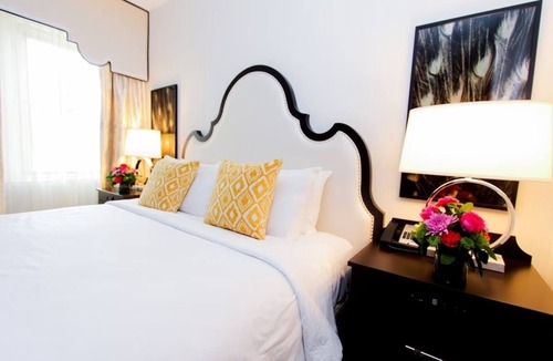 Kalorama Heights Hotel | Elegant Family Getaway! 2 Luxurious Units Near Historical Sites! Gym & Parking