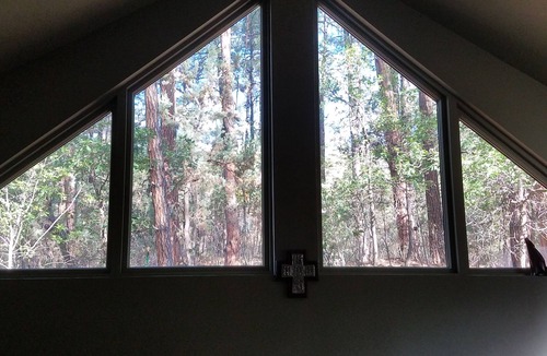 Pine Cabin | Escape to Cool Twin Pines!