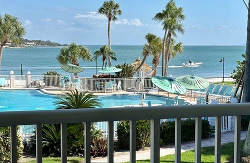 Pinellas Point Hotel | Escape to Enchanting Haven w/Ocean Panorama | Cabana Access & Coastal Dining
