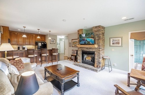 Foscoe Condo | Evergreens 1522- Mtn Condo, Gated Resort, Indoor/Outdoor Pools & Hot Tub