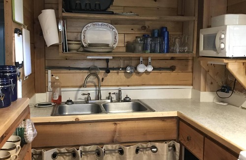 Craig Cabin | Experience Alaska with a touch of home!