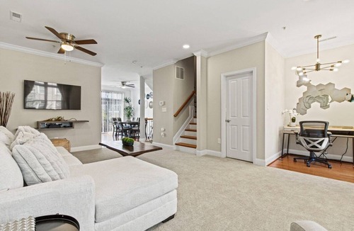 Downtown Baltimore House | Exquisite Living in Downtown Baltimore