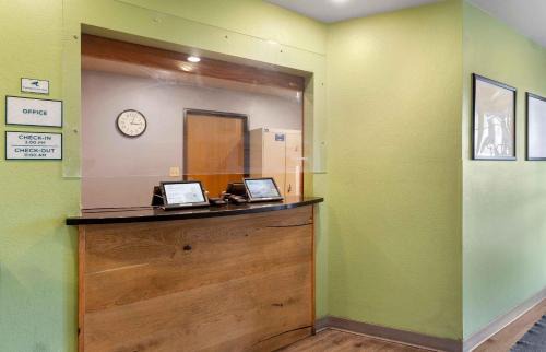 Estrella Hotel | Extended Stay America Select Suites - Phoenix - West