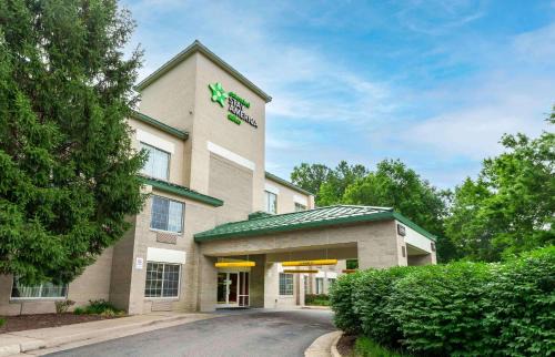 North Chesterfield Hotel | Extended Stay America Suites - North Chesterfield - Arboretum