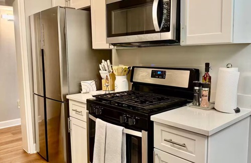 Reston Apartment | Ez Stay Apartment