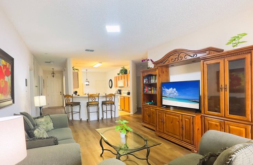 Sunset Ridge Villa | Fabulous 5BR family home with private pool and games room in a quiet community