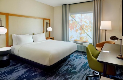 Alpharetta Hotel | Fairfield by Marriott Inn & Suites Alpharetta Avalon Area