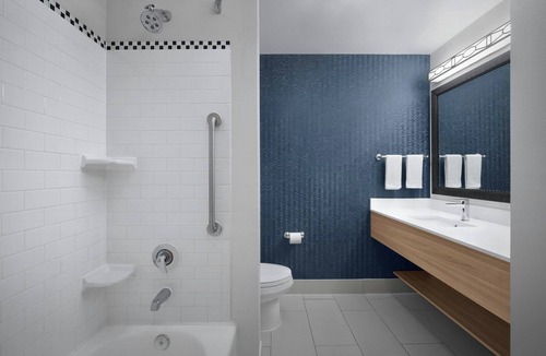 Fort Lauderdale Hotel | Fairfield Inn & Suites Fort Lauderdale Airport-Cruise Port