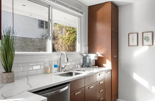 West Falls Church House | FallsChurch, Tysons Corner, Dulles airport, DC