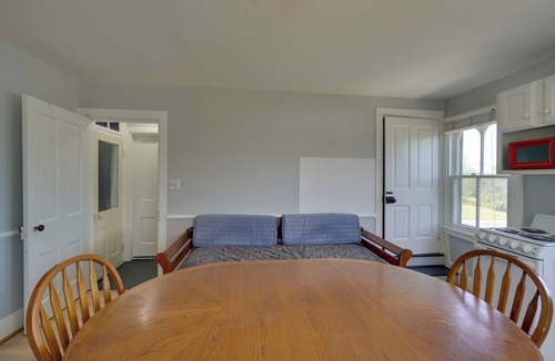 Brownsville Apartment | Family Farmside Getaway w/Hot Tub in Fairplay!
