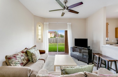 Regal Palms House | Family Friendly 4 Bed Townhome in Regal Palms