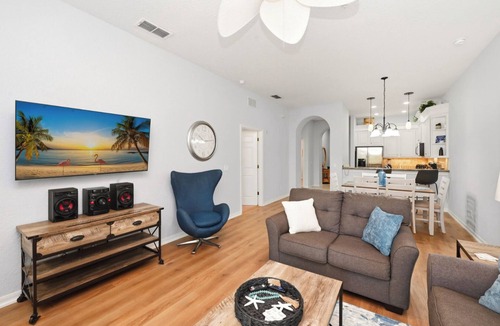 Bahama Bay House | Family-Friendly Retreat Near Disney