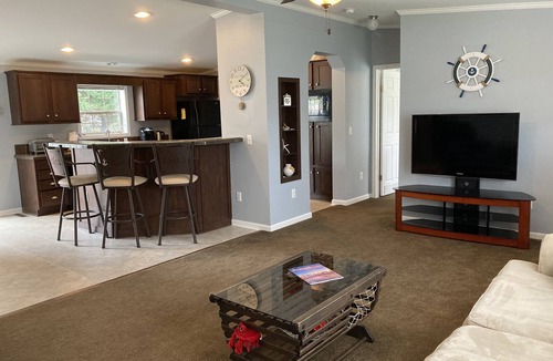 Ocean View House | Family fun! Beach, Kayaking, yard games, large fenced yard, fire pit. 2 mi beach