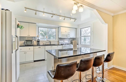 Gibbstown House | Family Getaway Near Delaware River & Int’l Soccer!