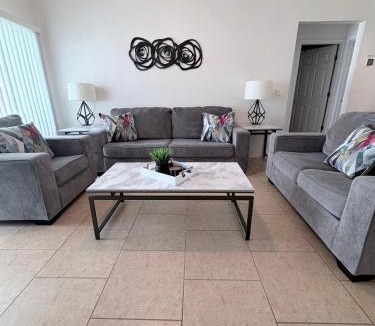 Clear Creek House | Family Home, Near Disney-Private pool, Spacious 3BR Retreat