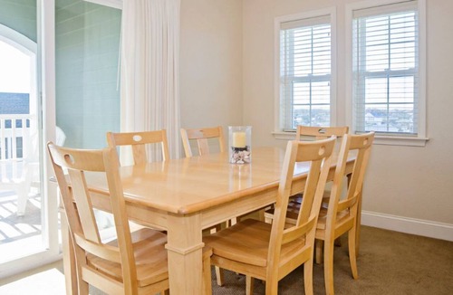 Kill Devil Hills Condo | FFR318 Penthouse Retreat by First Flight Rentals