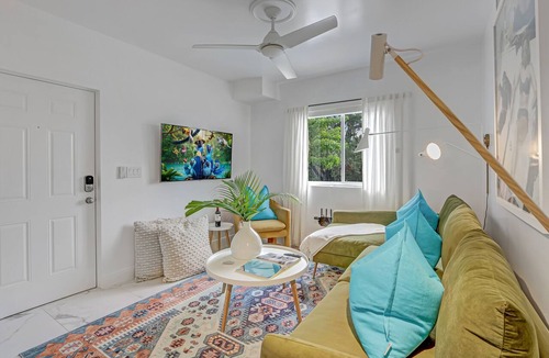 Wynwood Art District Apartment | FIFA Perfect 21KM | ArTease 5: Walk to Wynwood & Design District