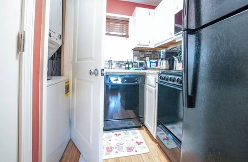Banner Elk Condo | First Floor | Studio | Resort Access | Portable AC