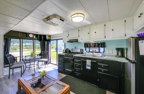 Noxon House | Fish, Hunt & Explore! Mtn-View Tiny Home in Noxon