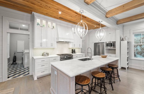 Forest District House | Forest View Home with Pool and LSV