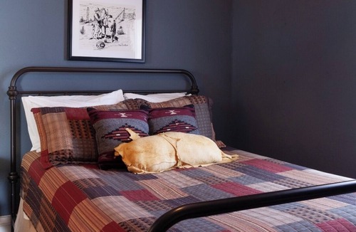 Cimarron Hotel | Fred Lambert - Historic Hotel Room