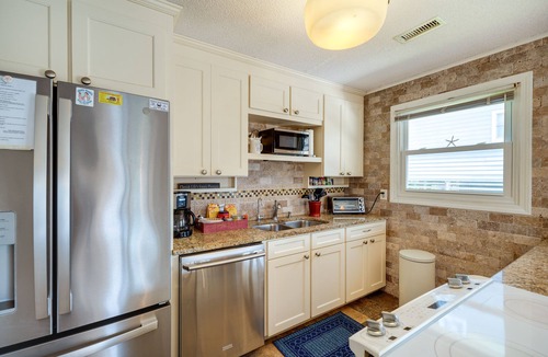 Brigands' Bay Cottage | Frisco Coastal Paradise w/Boat Dock & Water Views