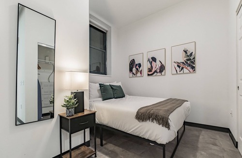 Cultural District Apartment | FRONTDESK 209 9th St Apts Cultural Dist Pittsburgh
