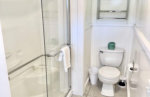 Hulls Cove Hotel | Gallagher`s Travels Room One (King Bed)