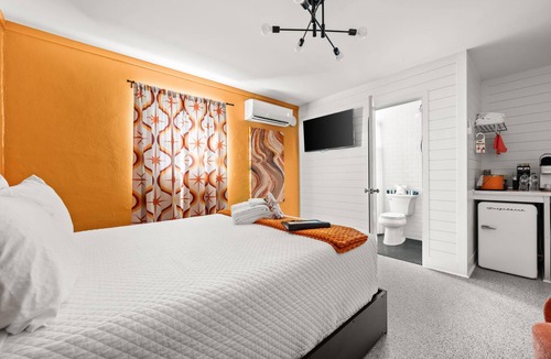 Port St. Joe Hotel | Georgia Peachy | Orange Boutique Retreat