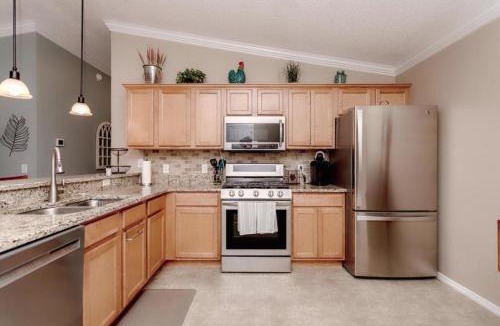 Liberty Park Villa | Gibbes - Patio Villa Near Lake Sumter Landing- Villagepeople