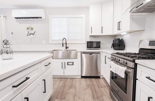 La Presa Apartment | Gillespie 1059 unit A 2bed 2Bath by SD STAY