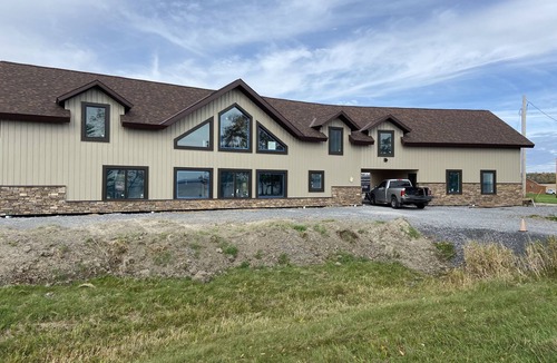 Chazy House | Glamorous private lake property