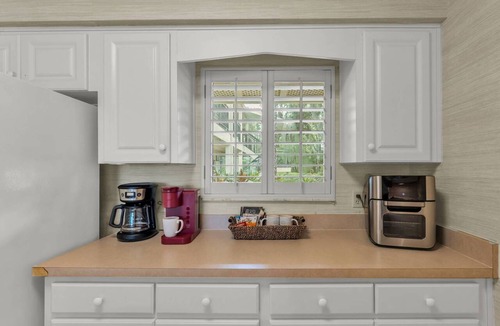 Wesley Chapel Condo | Golf Patio Condo | Work-Friendly Stay | 4 Queen Beds | Saddlebrook Resort | Optional Amenities