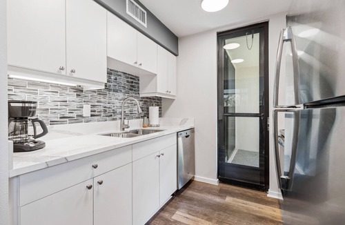 The Meadows Condo | Golf, Sun & Beaches - Meadows in Sarasota by RVA