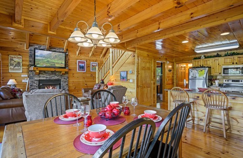 Pigeon Forge Cabin | Gorgeous cabin. Great location. 2 balconies w/mtn. views. Feels private.
