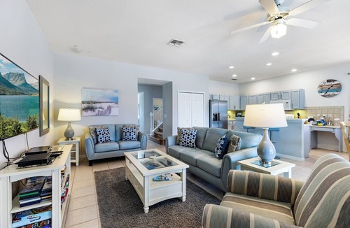 Watersong Villa | Gorgeous Davenport 5 Bed Villa with Pool Hot Tub