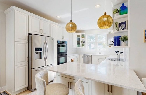 Country Club Estates House | Gorgeous home with private pool - dog-friendly - only three blocks to the beach