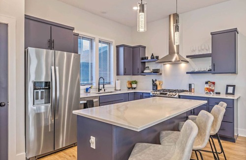 East Nashville House | Gorgeous Skyline City Views 2mi to DT