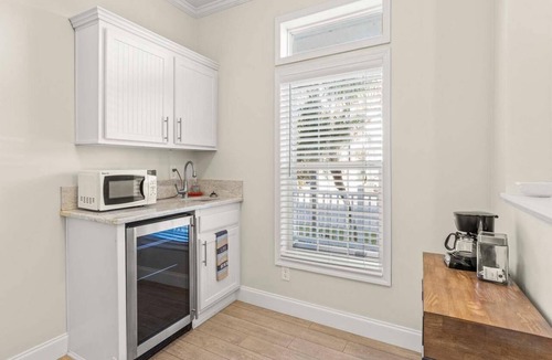 Coquina Gables House | Great Beach Location ~ Pool ~ Professionally Decorated ~ Steps to the Beach!