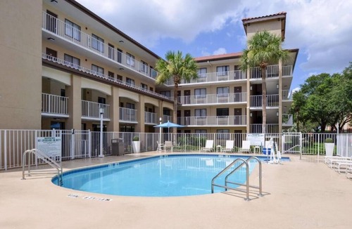 Florida Central Atlantic Coast House | Great Deal! Two Modern Units, Pool, Breakfast, Parking, Shuttle