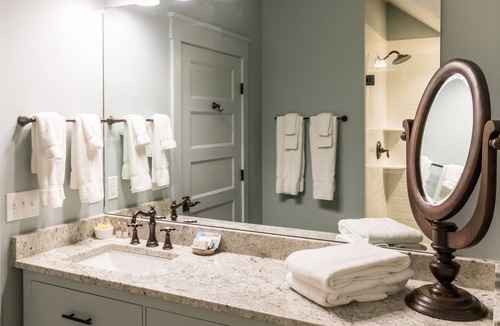 Oriental Hotel | Great Egret Suite w/2 Queen Beds - River Dunes